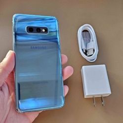 Samsung Galaxy S10e, 128GB,  Factory Unlocked,  Excellent Condition.  Like New 