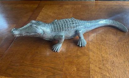 Rare Silver Crocodile Beautifully Crafted Polyresin Figurine Sculpture