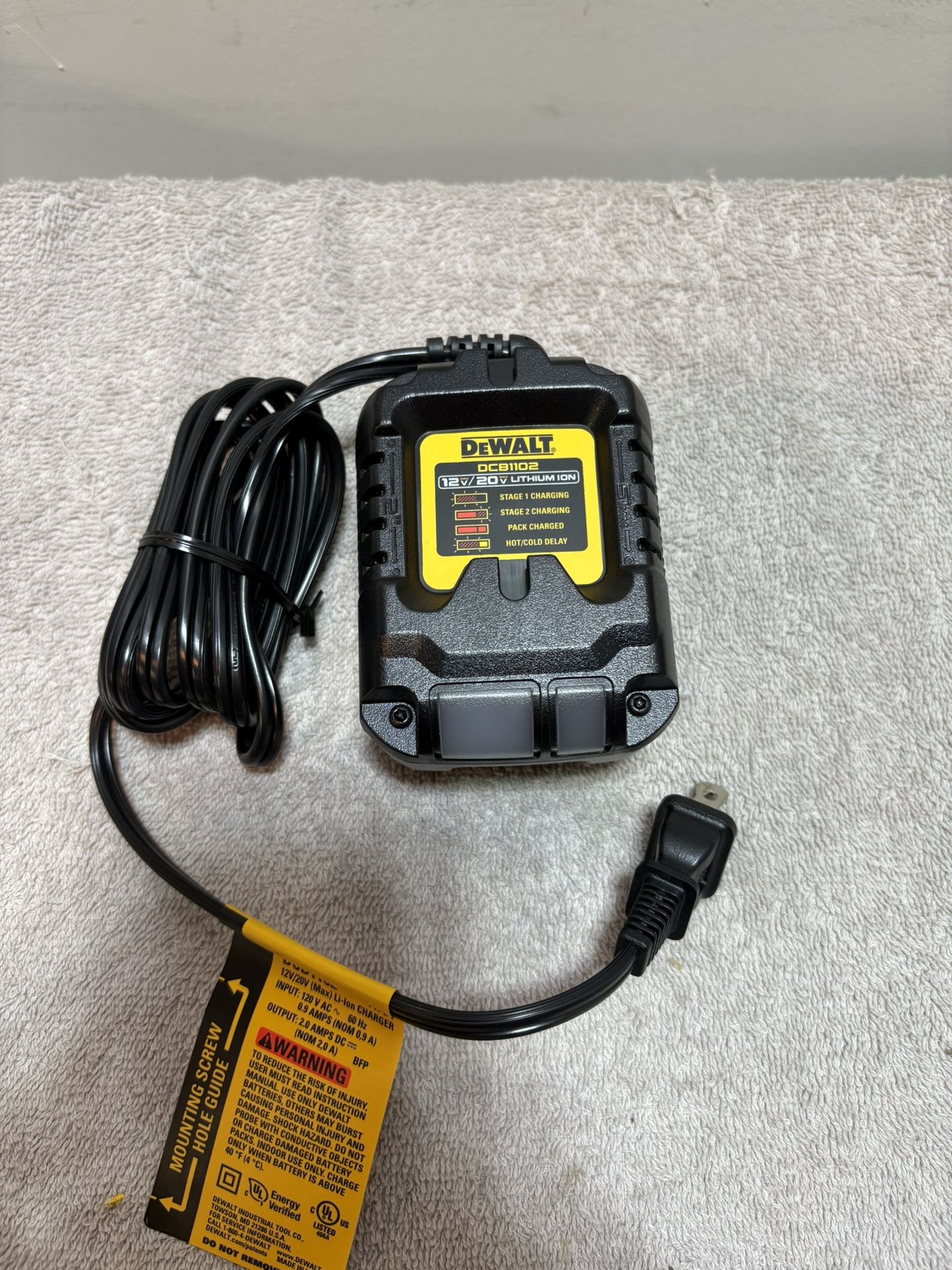 Dewalt 12/20v Charger