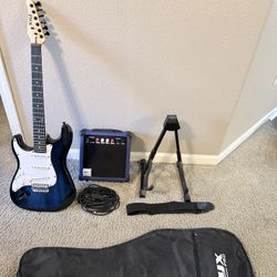 LyxPro 39" 6 String Electric Guitar  20W Amplifier, Shoulder Strap, Case Bag