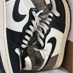 Jordan 1 Mocha High