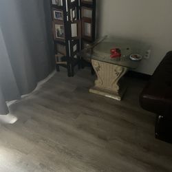 Coffee table w/2 End tables
