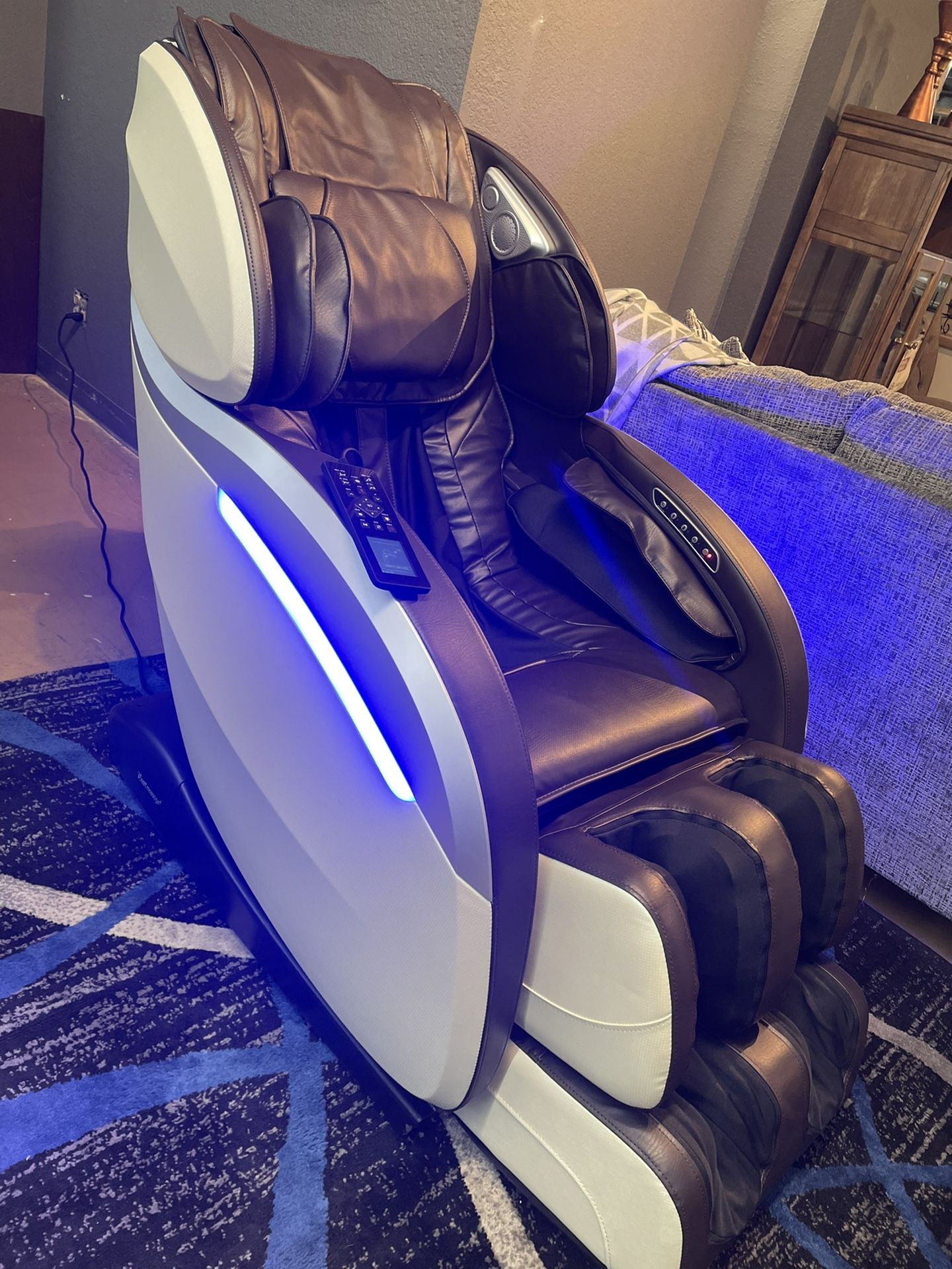 Zero Gravity Massage Chair