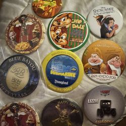 Disney Vintage Buttons 10- Pack Set