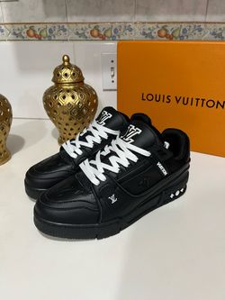 LV men’s shoes