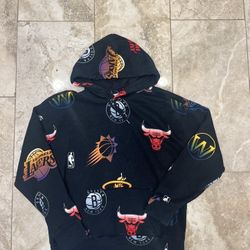 Hollister NBA All Team Logo  Hoodie Size Small 