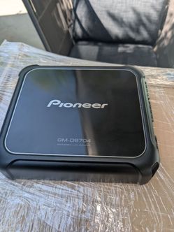 Pioneer GM-D8704 4-Channel Car Amplifier