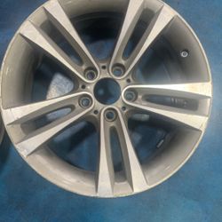 BMW Oem 1 Series Or 3 Series Rim Set