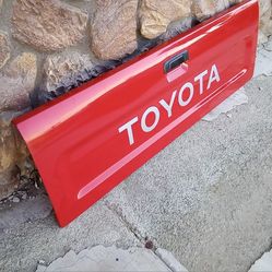 89-95 Toyota Tacoma Trucks Tailgate Part 