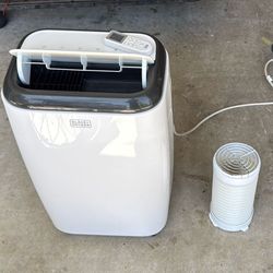 Black And Decker 14000 BTU AC Air Conditioner / Heater