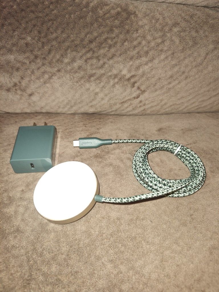 Heyday MagSafe Magnetic Charging Pad w/ Charging Cable
