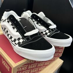 Vans Knu Skool Checkerboard Black/True White Size 6.5