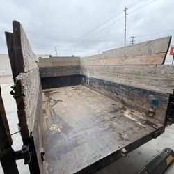 Dump Triailer 