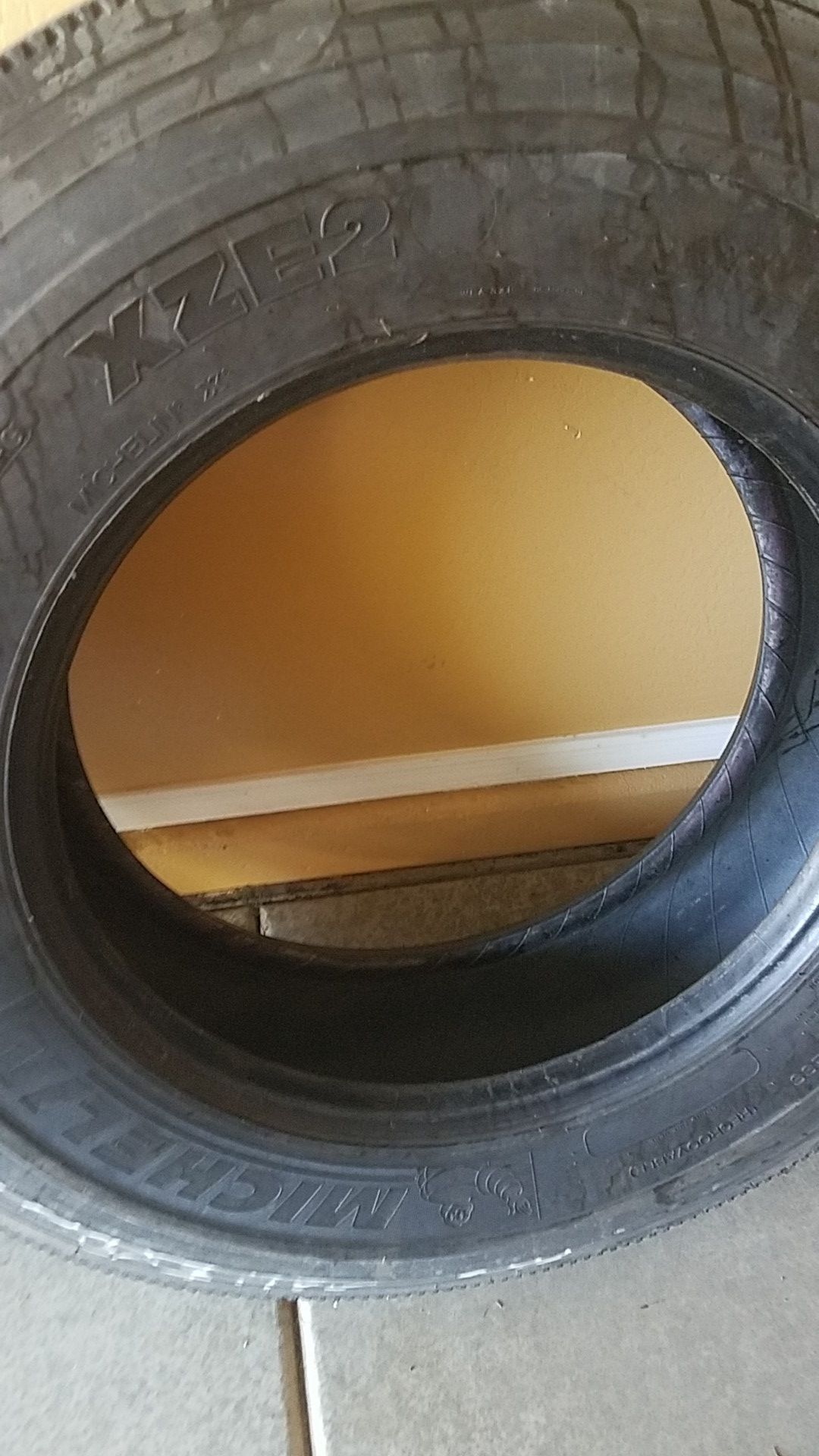 2 michelin xze2 11r24 5 big rig tires for sale in goodyear az offerup