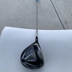 TITLEIST LEFT HAND 9.5 DRIVER GOLF CLUB 