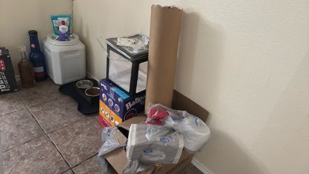 Graduation party supplies