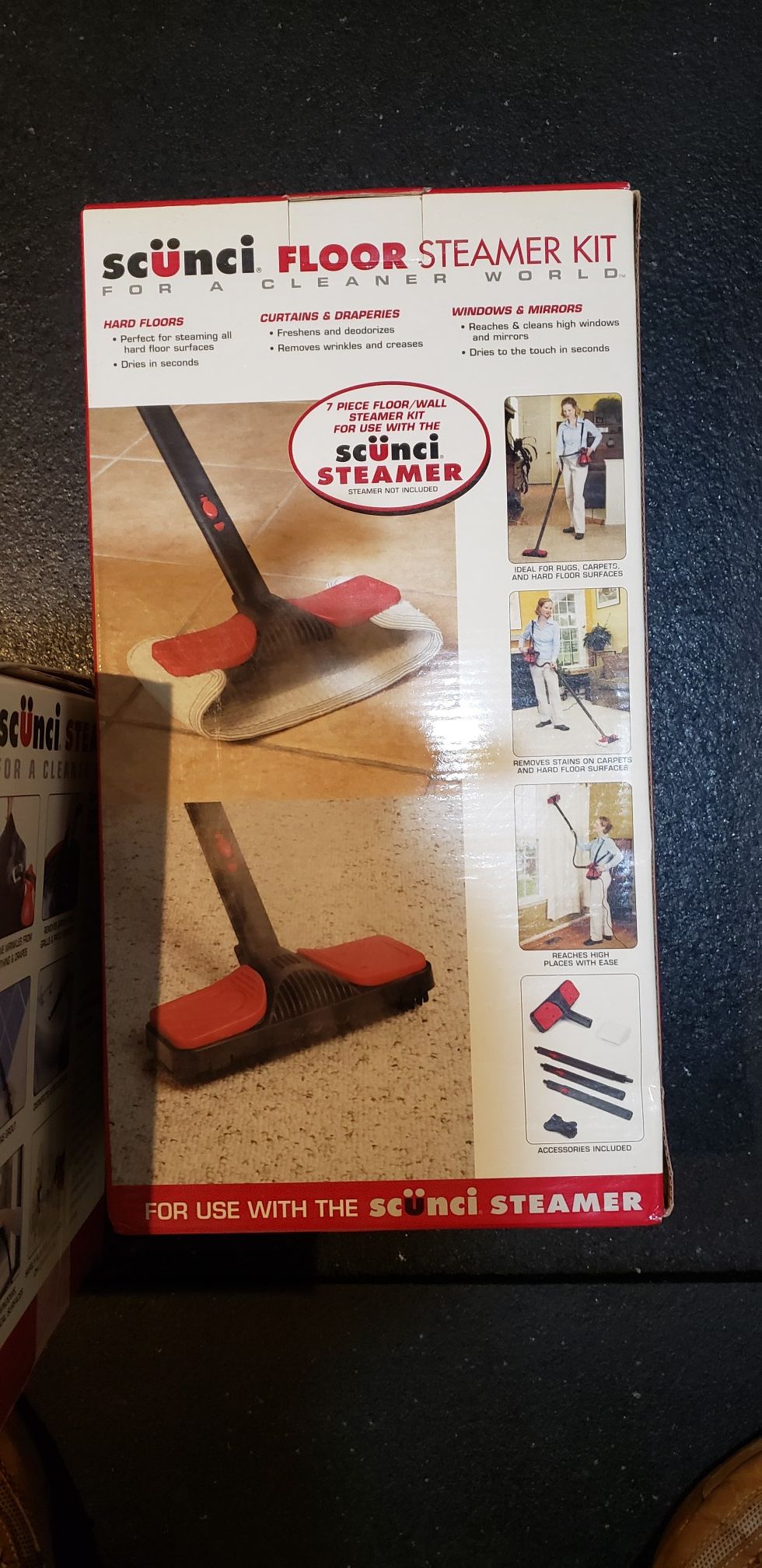 Scunci Handheld Steamer with Floor attachments