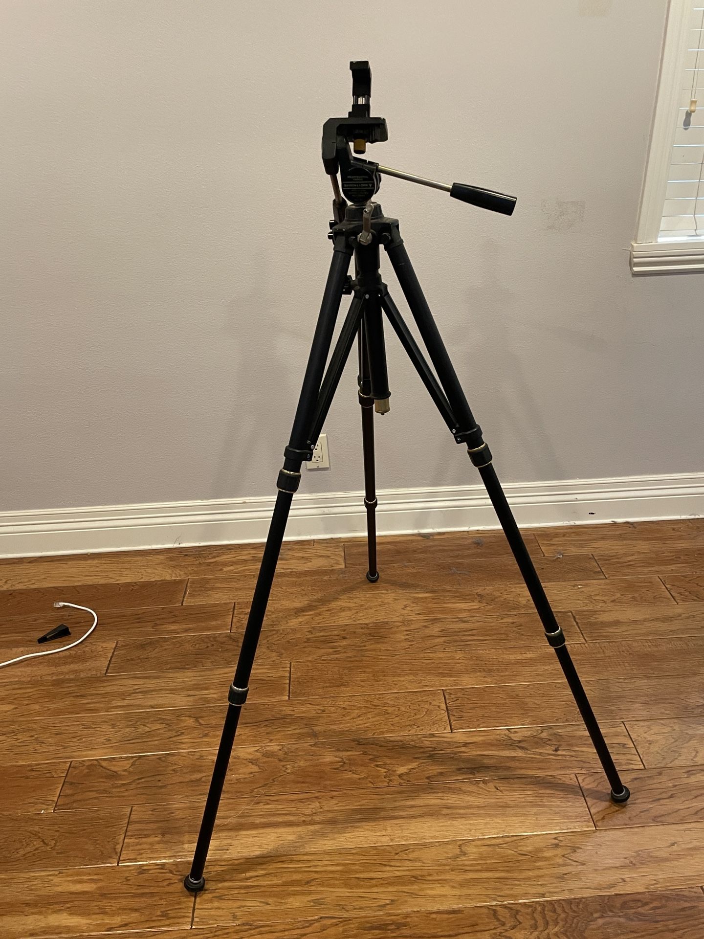 Bausch & Lomb Bushnell 68 3000 Tripod 3 Way Oil Fluid Pan Head