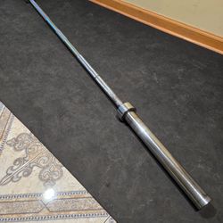 38lb 7ft Olympic Bar Barbell with Center Knurl