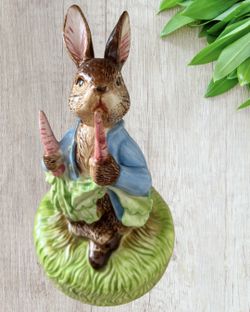Vintage Peter Rabbit (1977) Musical Figure