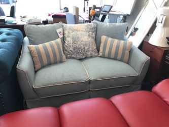Brand New Love Seat