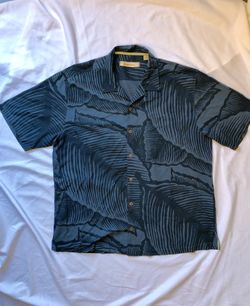 Tommy Bahama extra-large