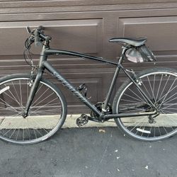 Specialized Adult Road Bicycle & Saris 3-bike Rack