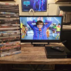 24"Vizio TV(Not Smart) + Blu-ray Player + 32 Movies 