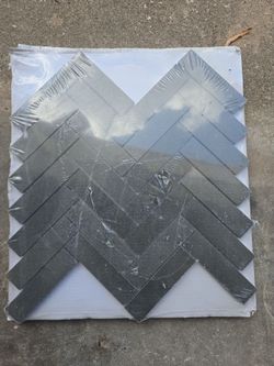 Ceramic tile