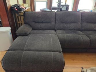 Gray Fabric Sectional Sofa with Chaise