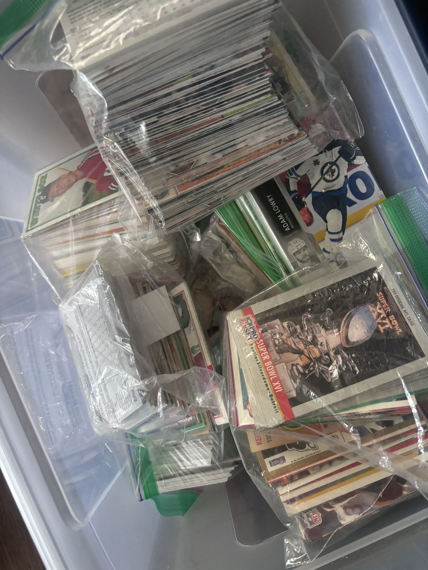 Basketball, Basbeball, Hockey, Football, Pokemon, Ninja Turtle, Starwars and Wwe Cards