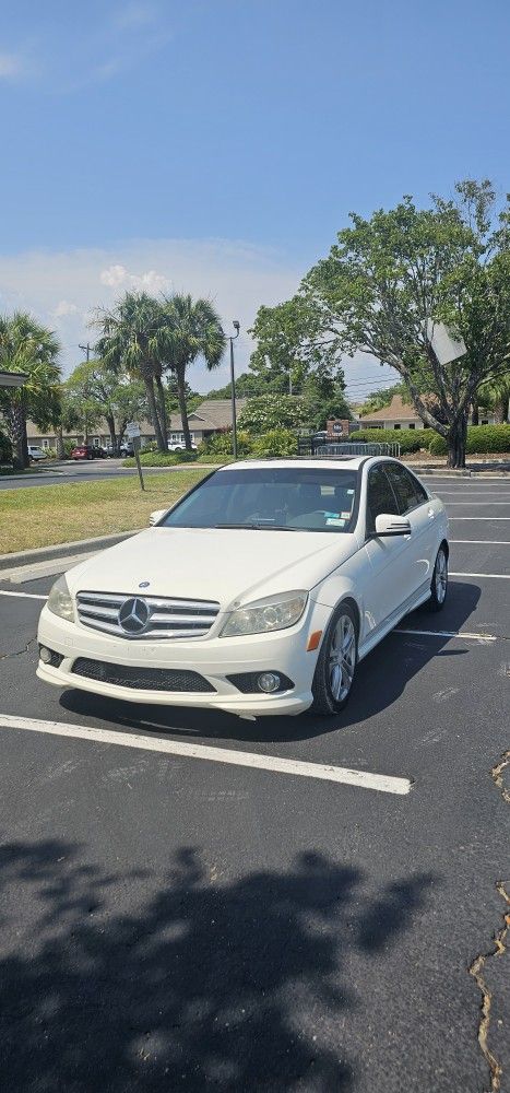 2010 Mercedes-Benz C-Class