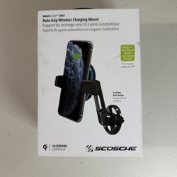 Scosche MagicGrip FreeFlow Auto-Grip Wireless Charging