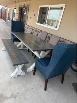 Dinning table bench chairs