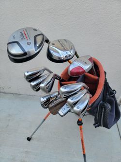 Nike & Titleist Golf Set Right Handed