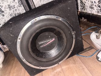 12 in Audiobahn subwoofer with box