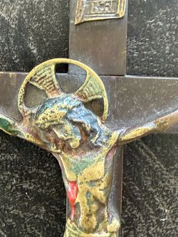 Vintage Heavy Brass Crucifix – Mid-Century Catholic Wall Cross