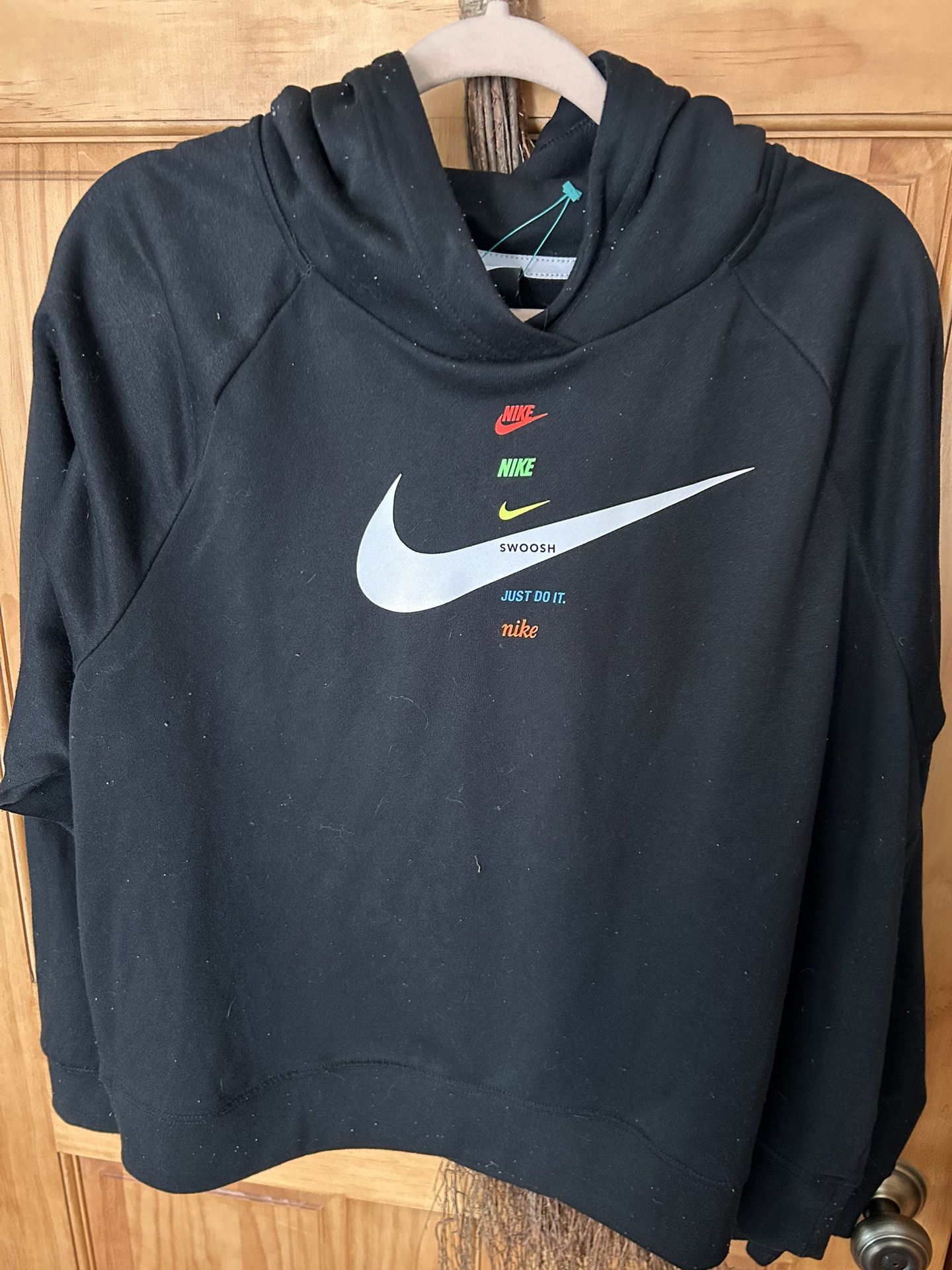 Nike Sportswear Women's Black Swoosh Hoodie Size M