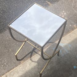 Small mirror top table