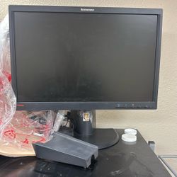 Two monitors for sale in excellent condition 👌