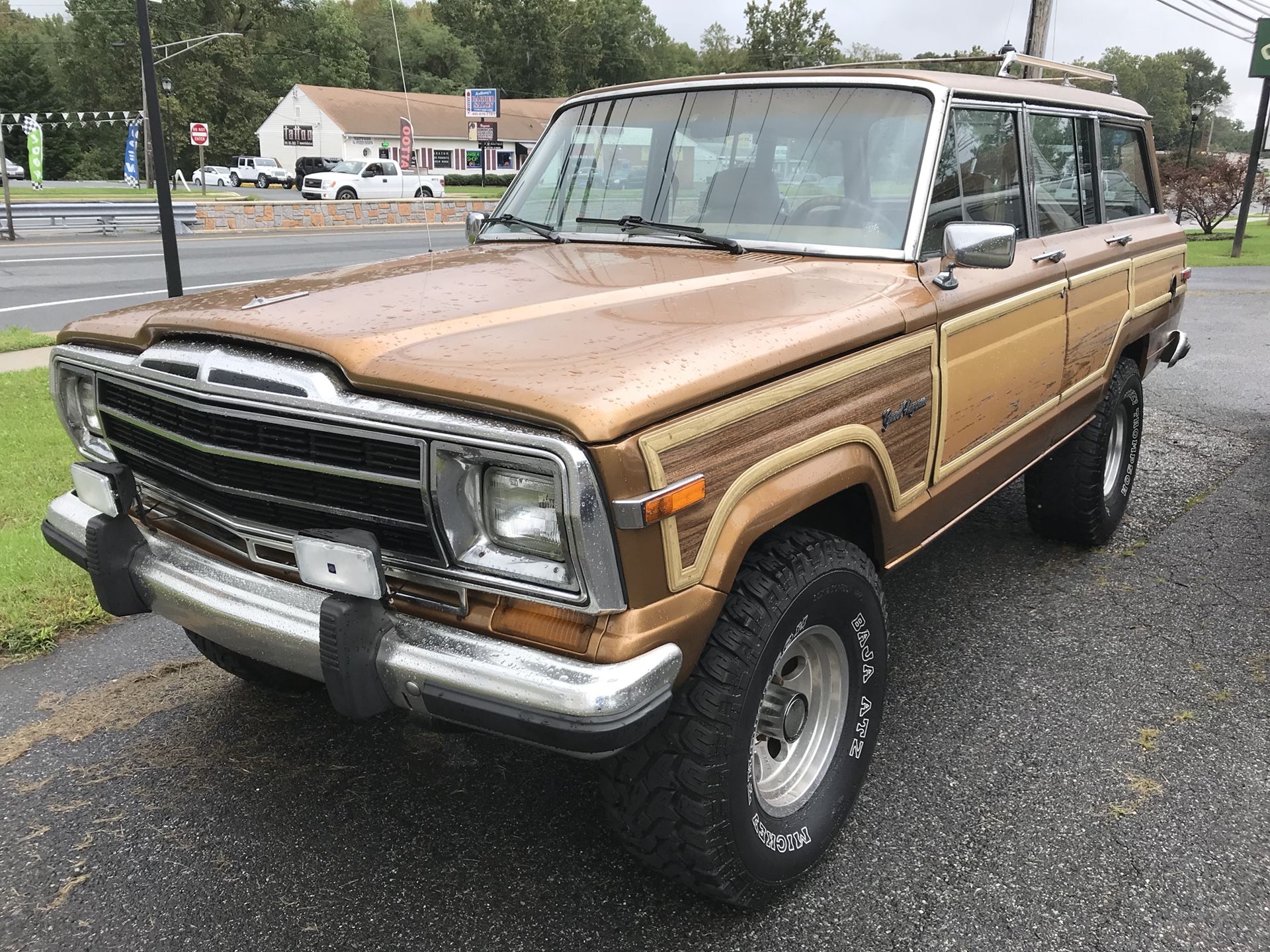 1986 AMC Grand Wagoneer