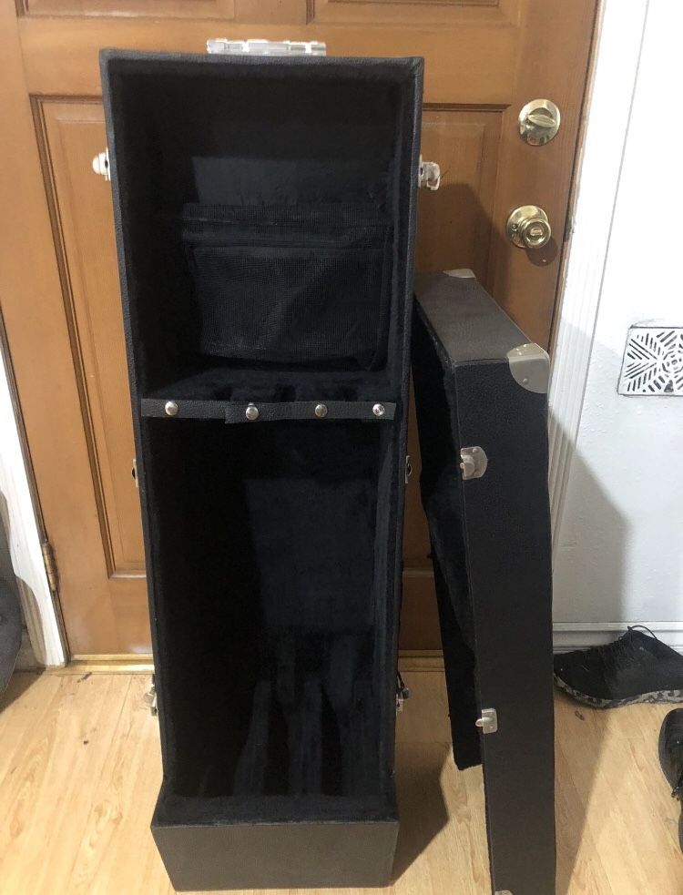 Coffin Case 3 Guitar Vault Road Case - Rare Like New