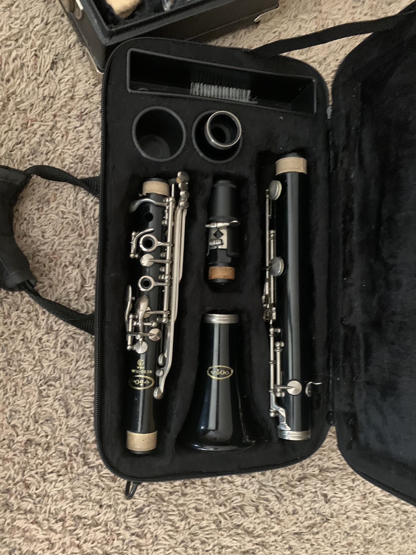 Clarinet VITO Reso-Tone 3 Student Clarinet