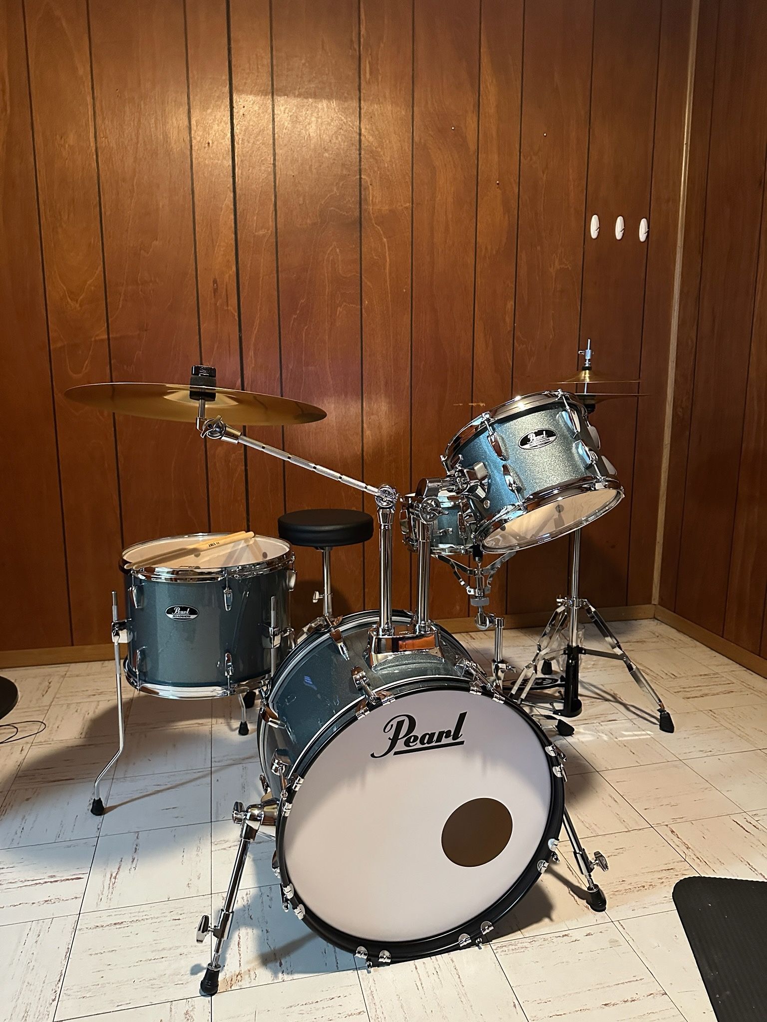 4-piece Pear Roadshow Complete Set w/cymbals