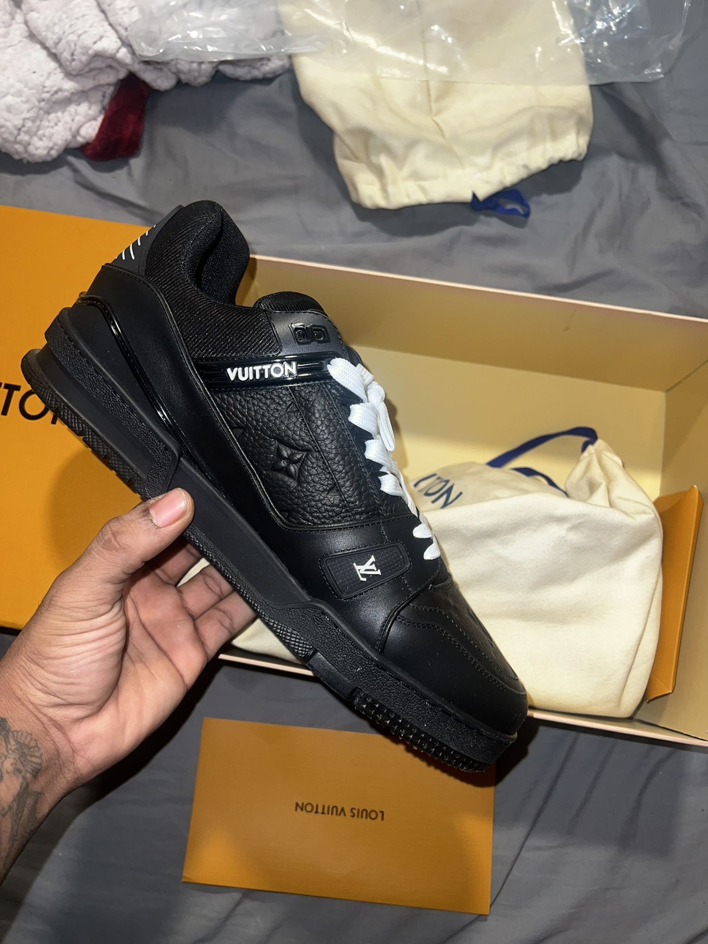 LV shoes