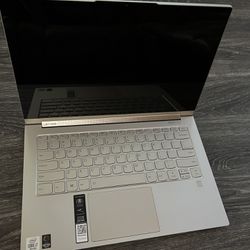 Lenovo Yoga 4K Laptop