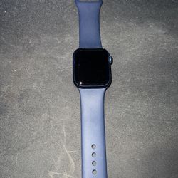 Apple Watch Series 6 40mm With A Golden Concepts Case 