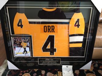 Bobby Orr signed auto bruins jersey with coa framed