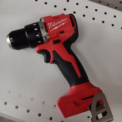 Milwaukee New Hammet Drill.18M Brushless 