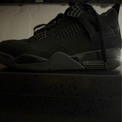 Jordan 4 black cat